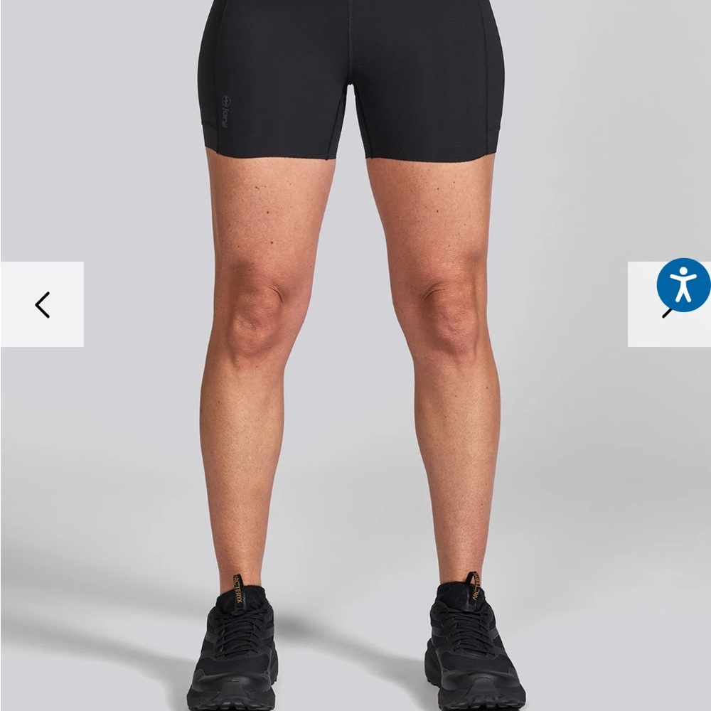 W's 4" Trail Short